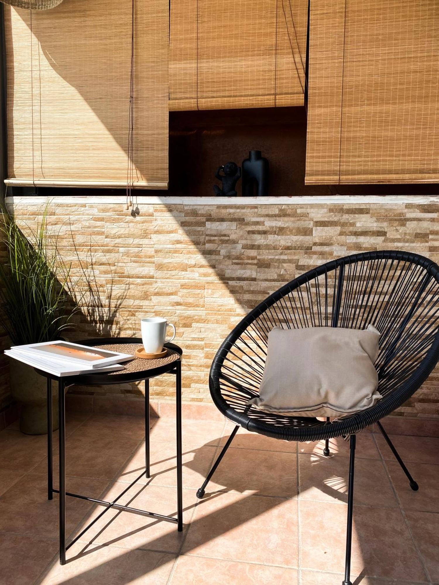 Funky Boho Kallithea Loft เอเธนส์ ภายนอก รูปภาพ